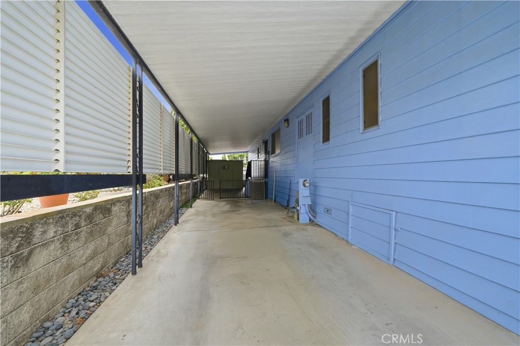 1219 Barham - photo 19