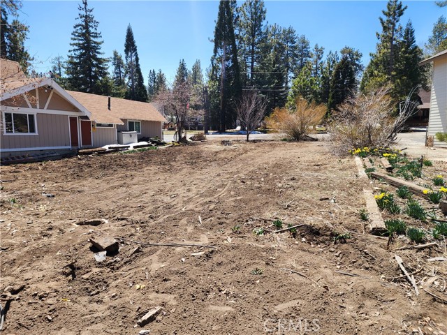 Detail Gallery Image 13 of 27 For 627 Cienega Rd, Big Bear Lake,  CA 92315 - – Beds | – Baths