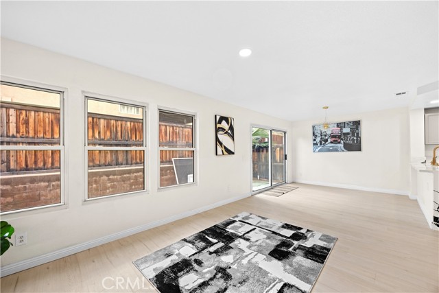 Detail Gallery Image 6 of 28 For 2407 Galisteo St, Corona,  CA 92882 - 3 Beds | 2/1 Baths