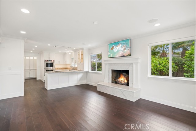 Detail Gallery Image 6 of 32 For 1915 Windward Ln, Newport Beach,  CA 92660 - 5 Beds | 3/1 Baths