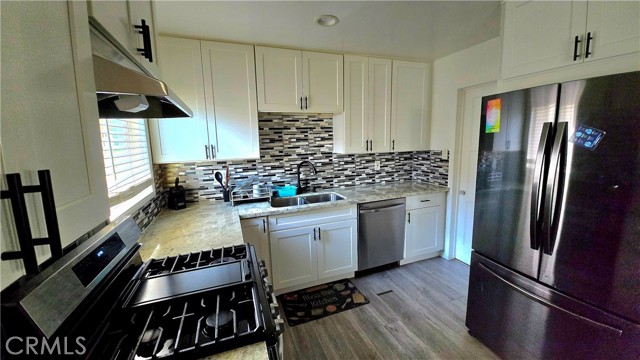 Detail Gallery Image 14 of 38 For 1642 W 215th St, Torrance,  CA 90501 - 3 Beds | 1 Baths