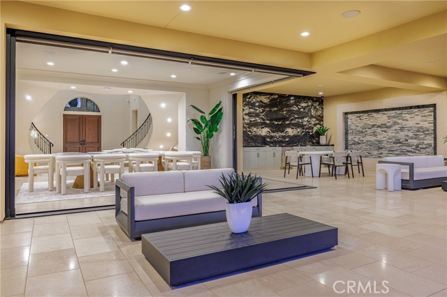 Detail Gallery Image 22 of 71 For 170 Leafy Pass, Irvine,  CA 92602 - 5 Beds | 5/1 Baths