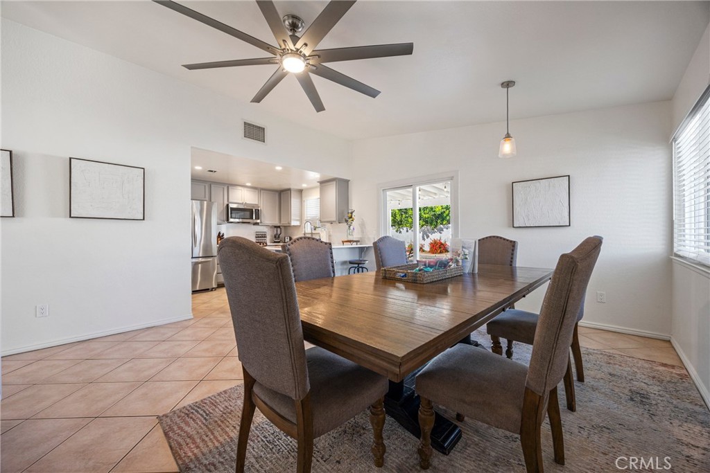 MLS #OC25274170 image #19