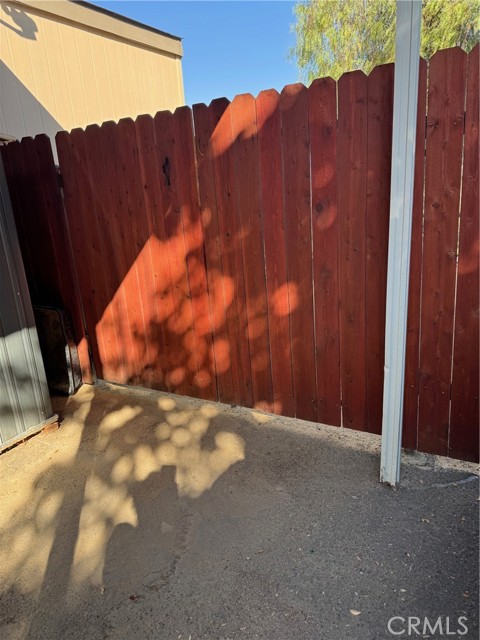 30000 Hasley Canyon Road, Castaic CA: https://media.crmls.org/medias/ae00de90-79e4-49fa-b6ee-43668bb5fd26.jpg