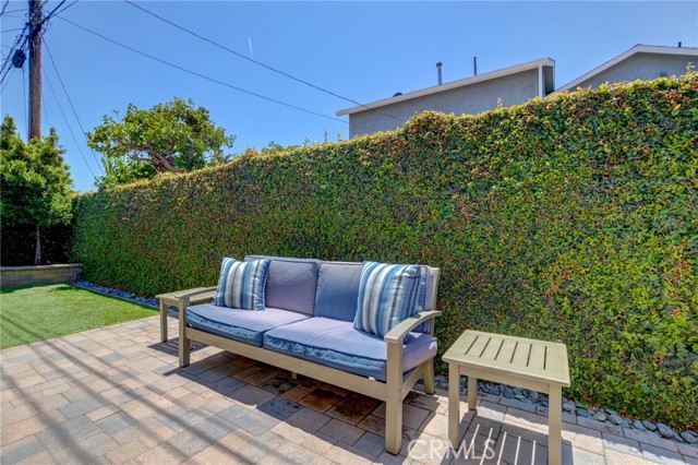 1630 Marine Ave, Manhattan Beach, California 90266, 3 Bedrooms Bedrooms, ,1 BathroomBathrooms,Residential,Sold,Marine Ave,SB22111416