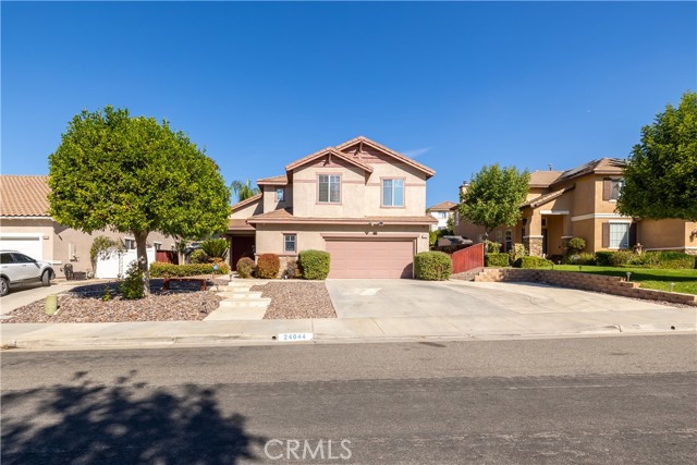 Detail Gallery Image 2 of 36 For 24044 Plata Ct, Wildomar,  CA 92595 - 5 Beds | 3 Baths