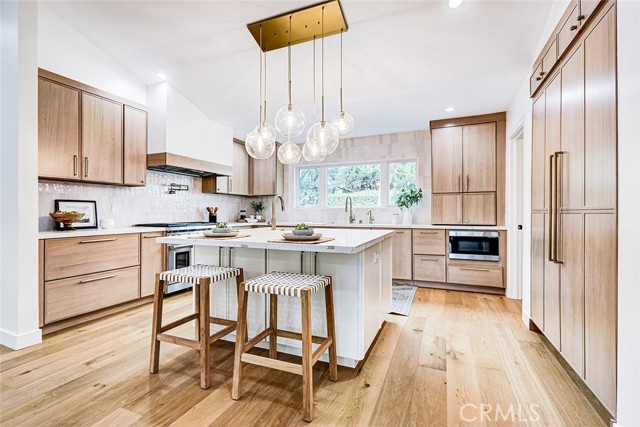 Detail Gallery Image 15 of 38 For 2229 Thorley Pl, Palos Verdes Estates,  CA 90274 - 4 Beds | 4/1 Baths