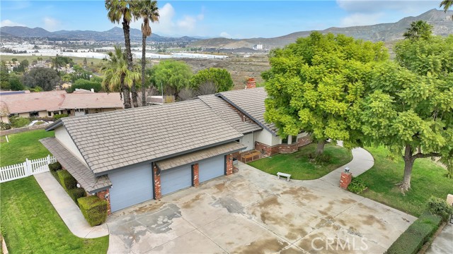 Image 2 for 1851 Bel Air St, Corona, CA 92881