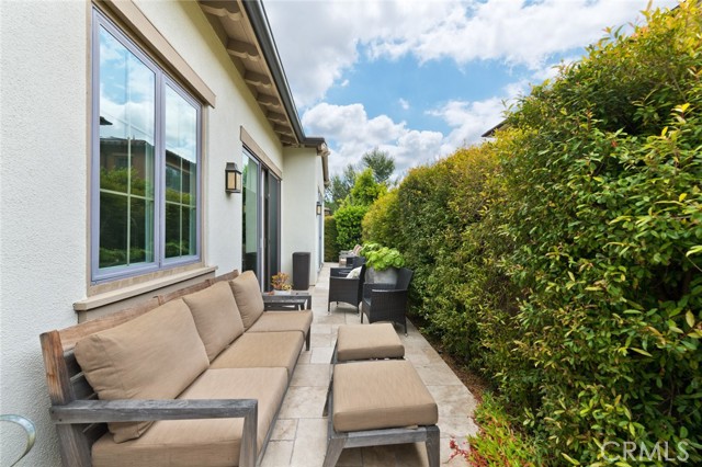 58 Stetson, Irvine CA: https://media.crmls.org/medias/ae06de51-fbe4-454a-83d2-2ad128fc7303.jpg