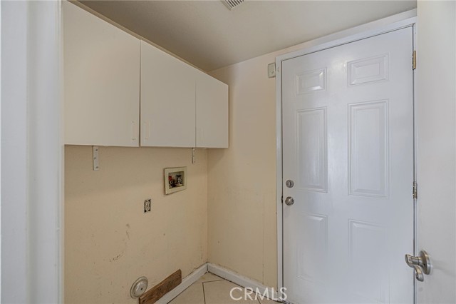 36849 James Place, Palmdale CA: https://media.crmls.org/medias/ae06fca6-e1e0-466f-a53d-ca5661936677.jpg