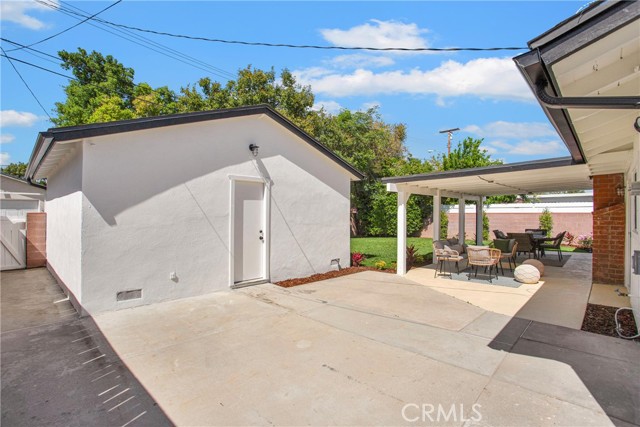 Detail Gallery Image 26 of 31 For 22325 Covello St, Canoga Park,  CA 91303 - 4 Beds | 2 Baths