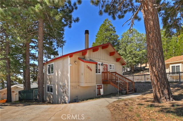 Detail Gallery Image 25 of 27 For 1930 Nob Hill Dr, Running Springs,  CA 92382 - 2 Beds | 1/1 Baths