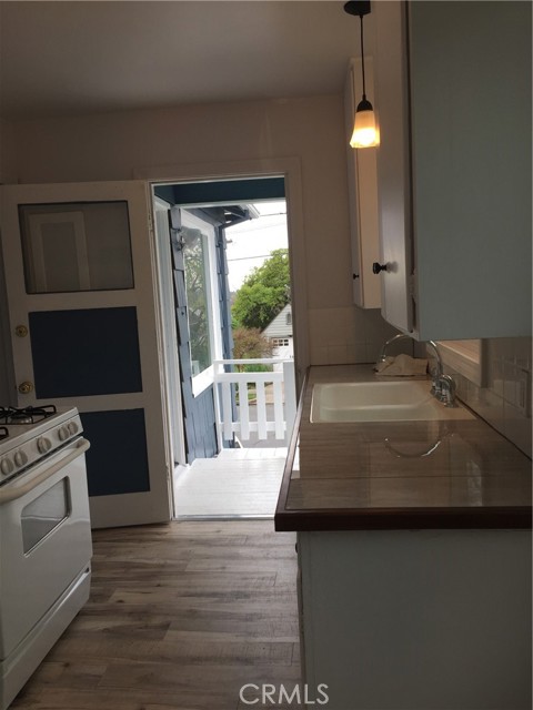 1835 Washington Avenue, Oroville CA: https://media.crmls.org/medias/ae0a3e3f-3042-4f6d-b9f7-91675e57e086.jpg