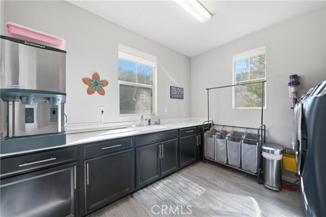 Detail Gallery Image 17 of 40 For 37686 Golden Eagle Ave, Murrieta,  CA 92563 - 4 Beds | 3/1 Baths