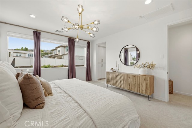 5 Bed Home for Sale in Saugus, California