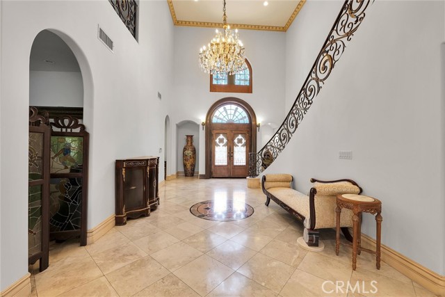 22349 Dolorosa Street, Woodland Hills CA: https://media.crmls.org/medias/ae0b3742-e6b5-4441-b713-30ae099a5b1a.jpg
