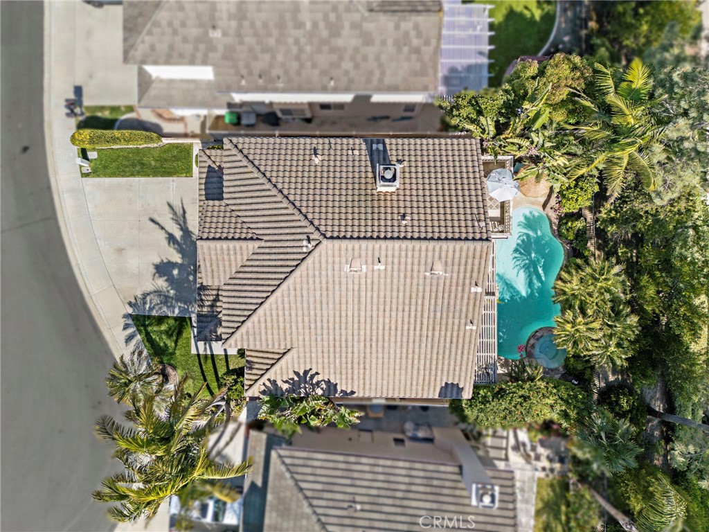 MLS #OC25250506 image #35