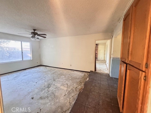 Detail Gallery Image 20 of 28 For 352 Terri Dr, Atwater,  CA 95301 - 3 Beds | 2/1 Baths