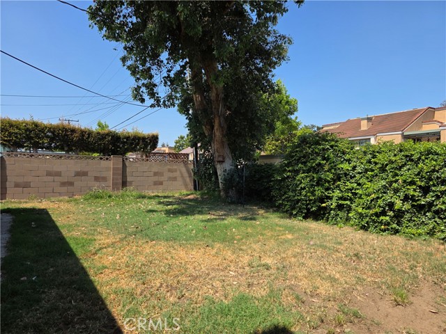 1370 S Oriole Street, Anaheim CA: https://media.crmls.org/medias/ae0c679d-bdfb-49c8-b33a-fa64e0ffac07.jpg