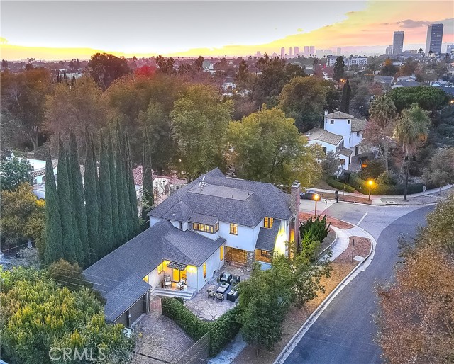 Detail Gallery Image 68 of 75 For 900 S Longwood Ave, Los Angeles,  CA 90019 - 4 Beds | 3/1 Baths