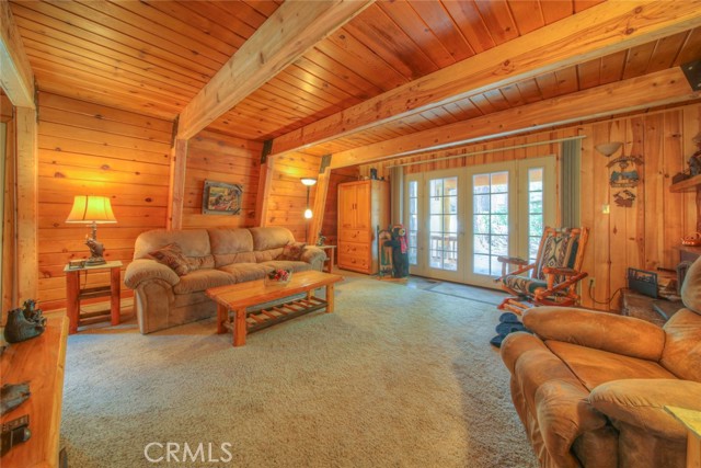 42608 Cedar Avenue, Big Bear Lake CA: https://media.crmls.org/medias/ae0d98d3-c79a-4ee8-9a2d-b34c2af7fdb9.jpg