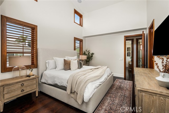 Detail Gallery Image 16 of 40 For 604 1/2 Marigold Ave #B,  Corona Del Mar,  CA 92625 - 3 Beds | 3 Baths