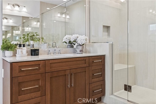 Detail Gallery Image 38 of 69 For 164 Newall, Irvine,  CA 92618 - 4 Beds | 4/1 Baths