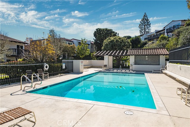 59 Sycamore Lane, Rolling Hills Estates, California 90274, 3 Bedrooms Bedrooms, ,2 BathroomsBathrooms,Residential,Sold,Sycamore,PV23082998