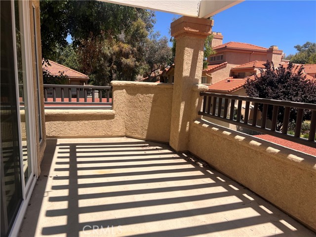 25861 Mcbean, Valencia CA: https://media.crmls.org/medias/ae11583e-b637-4b9c-be10-6f9ff5721545.jpg