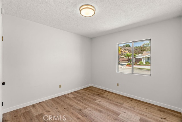 511 E Los Amigos Avenue, Montebello CA: https://media.crmls.org/medias/ae116c90-cae1-4de5-981f-fa412d52007a.jpg