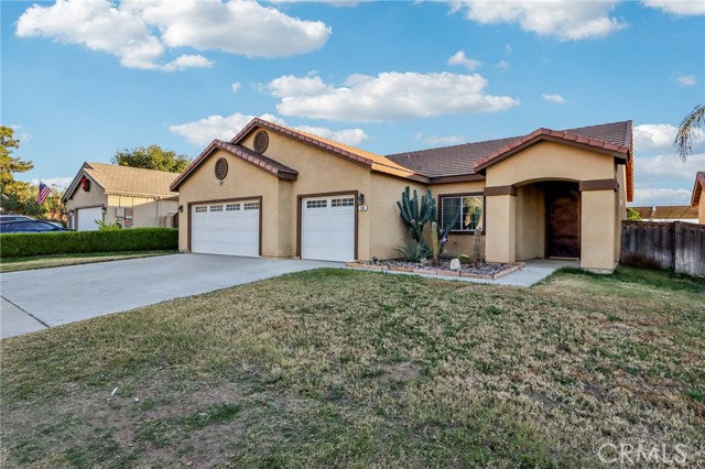 Detail Gallery Image 2 of 19 For 124 Shoal Reef Ave, San Jacinto,  CA 92583 - 3 Beds | 2 Baths