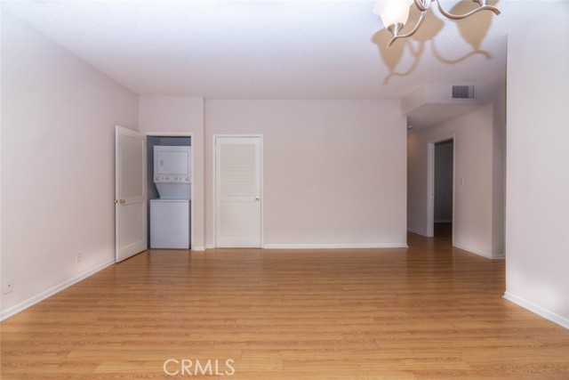 Detail Gallery Image 10 of 29 For 404 Lincoln Ave, Glendale,  CA 91205 - – Beds | – Baths