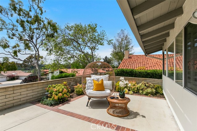 Detail Gallery Image 30 of 36 For 1967 Vista Del Oro, Newport Beach,  CA 92660 - 3 Beds | 2 Baths