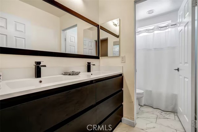 Detail Gallery Image 39 of 58 For 43118 Fiore St, Indio,  CA 92203 - 5 Beds | 2/1 Baths