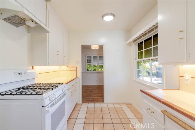 Detail Gallery Image 17 of 27 For 1305 E Glenoaks Bld #D,  Glendale,  CA 91206 - 1 Beds | 1 Baths