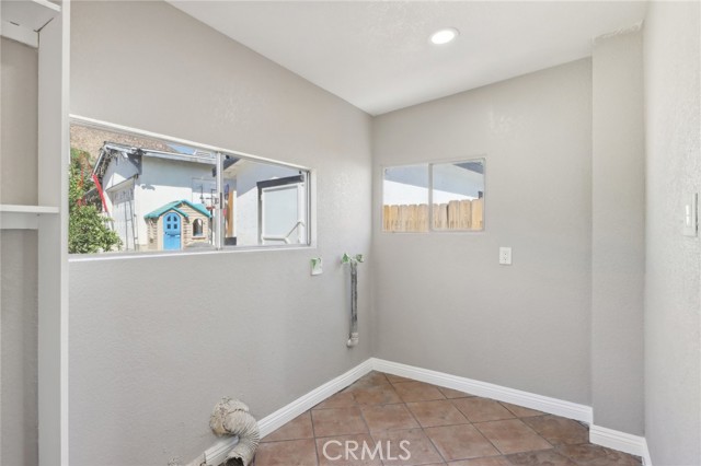 Detail Gallery Image 11 of 29 For 4954 Sierra Vista Ave, Riverside,  CA 92505 - 3 Beds | 2 Baths