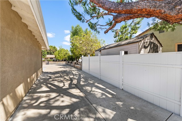 700 S Chaparro Road, Covina CA: https://media.crmls.org/medias/ae13871c-ee48-4321-8c80-6356c0b9c59c.jpg
