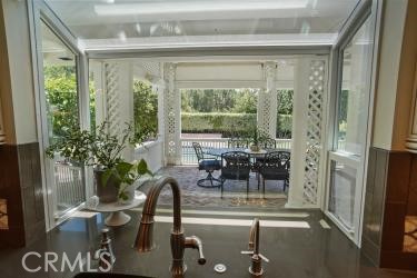24066 Regents Park Circle, Valencia CA: https://media.crmls.org/medias/ae13ba57-4459-4978-983a-c3ea91330150.jpg