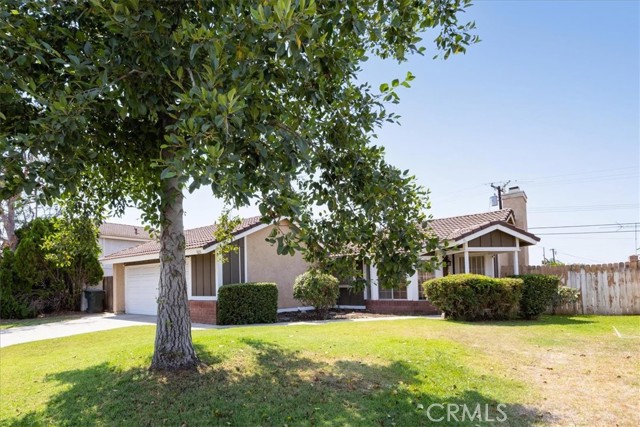 Detail Gallery Image 1 of 29 For 11231 Heathrow Dr, Riverside,  CA 92503 - 2 Beds | 2 Baths