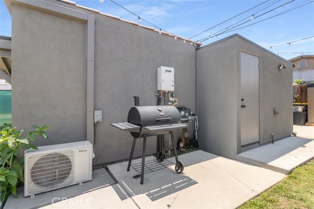 Detail Gallery Image 17 of 21 For 7519 La Salle Ave, Los Angeles,  CA 90047 - – Beds | – Baths