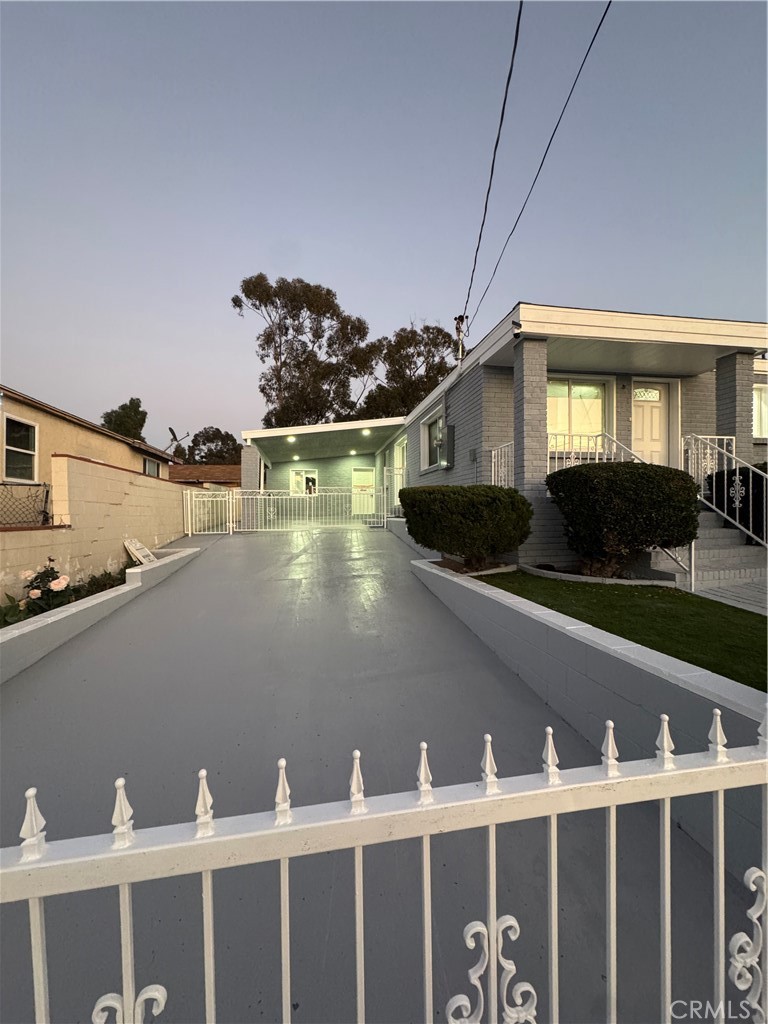 MLS #PT25273855 image #1