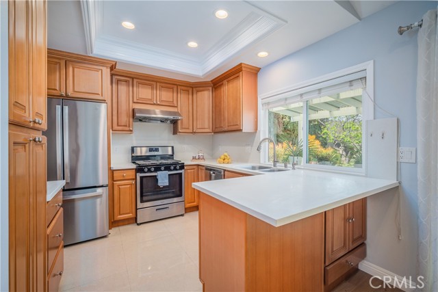 Detail Gallery Image 5 of 19 For 15945 La Ronda Cir, Hacienda Heights,  CA 91745 - 3 Beds | 2 Baths