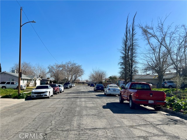 Detail Gallery Image 30 of 31 For 2111 E Avenue Q1, Palmdale,  CA 93550 - 3 Beds | 2 Baths