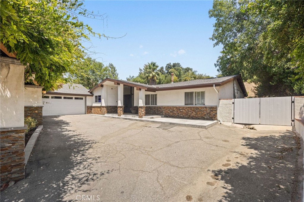 17227 Midwood Drive