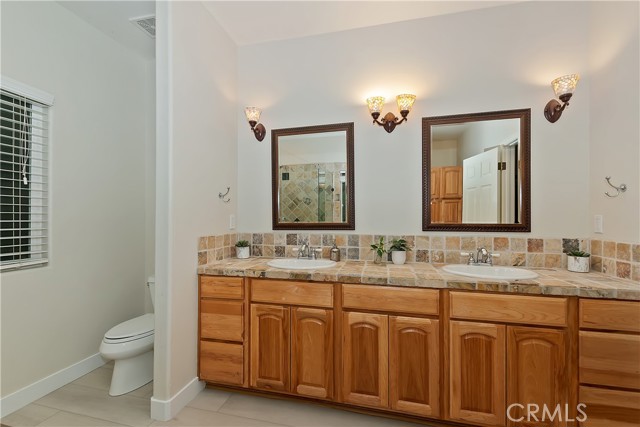 24586 Horst Drive, Crestline CA: https://media.crmls.org/medias/ae162c7d-13b6-4fbc-805f-72b746a79136.jpg