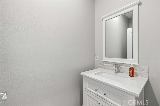 Detail Gallery Image 32 of 74 For 4241 W Avenue N3, Palmdale,  CA 93551 - 4 Beds | 4/2 Baths