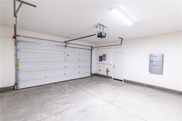 Detail Gallery Image 12 of 20 For 3472 E Emerald Dr, Ontario,  CA 91761 - 4 Beds | 3 Baths
