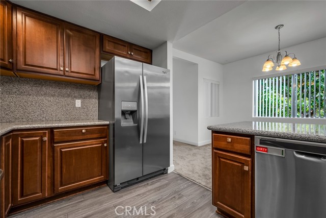 Detail Gallery Image 9 of 36 For 25925 Oak St #108,  Lomita,  CA 90717 - 2 Beds | 2 Baths