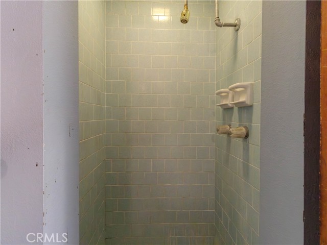 Detail Gallery Image 13 of 27 For 8815 San Vicente, Riverside,  CA 92503 - 3 Beds | 2 Baths