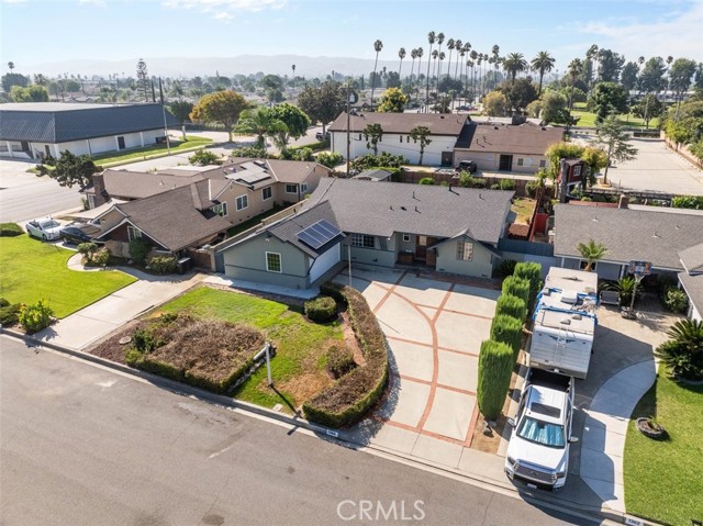 Detail Gallery Image 2 of 34 For 1366 E Louisa Ave, West Covina,  CA 91790 - 4 Beds | 2 Baths